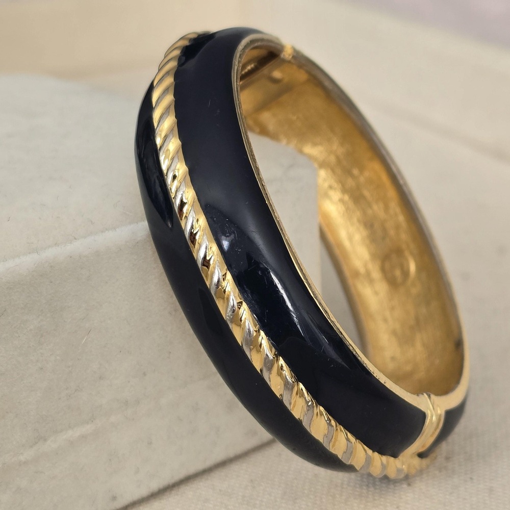 Vintage Saint John Navy Blue & Gold Enamel Bangle w/Rope‎ Detail Signed Bracelet - Picture 11 of 11